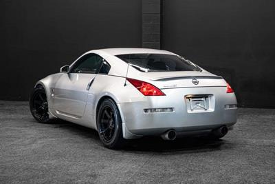 2002 Nissan Fairlady - Thumbnail