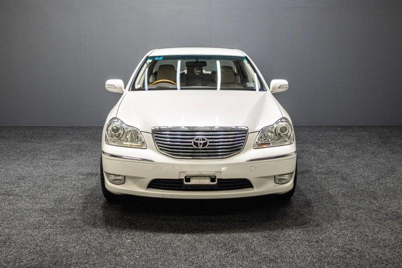 2004 Toyota Crown