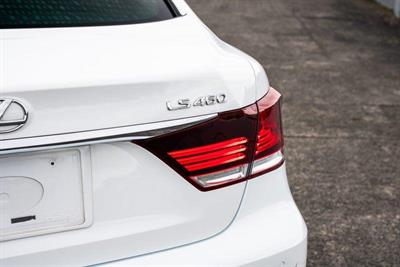 2012 Lexus LS 460 - Thumbnail