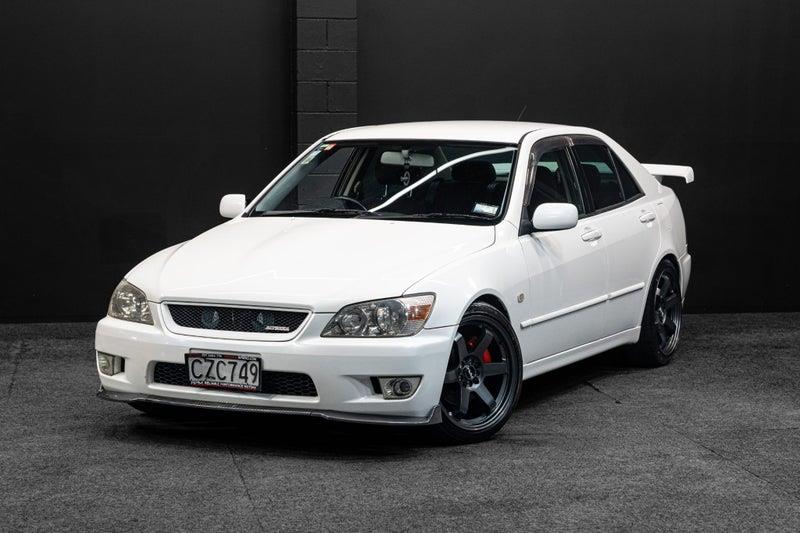 2001 Toyota Altezza