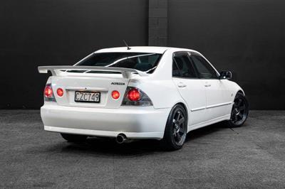 2001 Toyota Altezza - Thumbnail