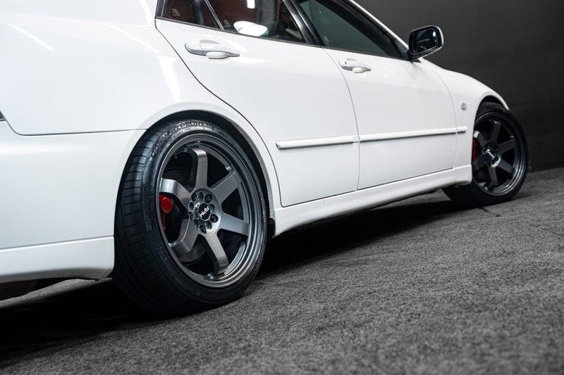 2001 Toyota Altezza