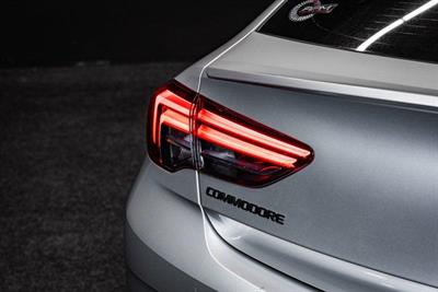 2018 Holden Commodore - Thumbnail