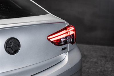 2018 Holden Commodore - Thumbnail