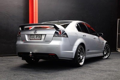 2009 Holden Commodore - Thumbnail