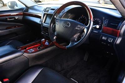 2008 Lexus LS 460 - Thumbnail