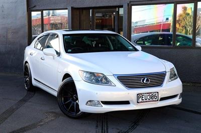 2008 Lexus LS 460 - Thumbnail