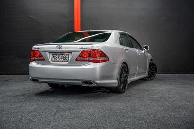 2008 Toyota Crown - Thumbnail