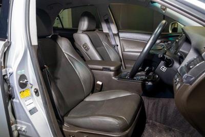 2009 Toyota Crown - Thumbnail