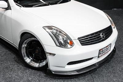 2004 Nissan Skyline - Thumbnail