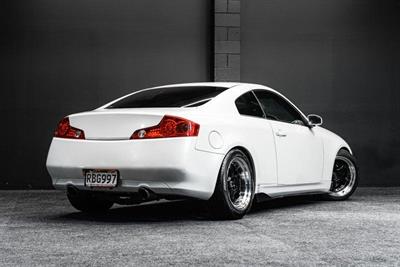 2004 Nissan Skyline - Thumbnail