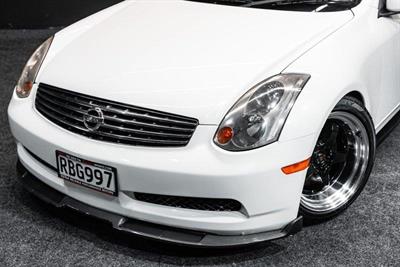 2004 Nissan Skyline - Thumbnail