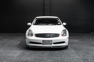 2004 Nissan Skyline - Thumbnail