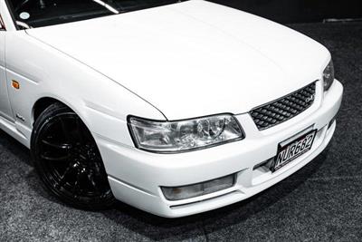 1999 Nissan Laurel - Thumbnail