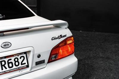 1999 Nissan Laurel - Thumbnail