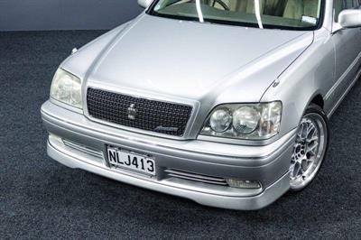 1999 Toyota Crown - Thumbnail