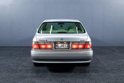 1999 Toyota Crown - Thumbnail
