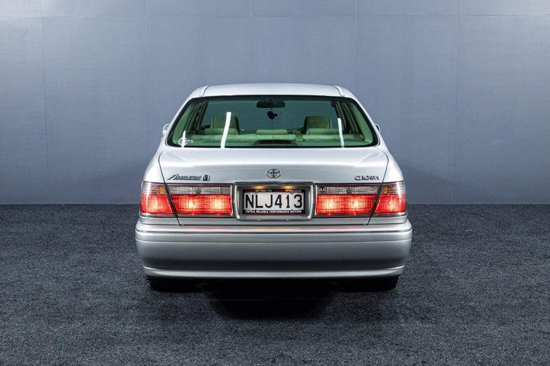 1999 Toyota Crown