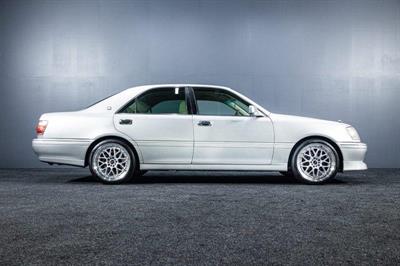 1999 Toyota Crown - Thumbnail