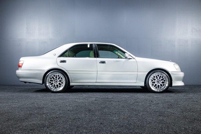 1999 Toyota Crown