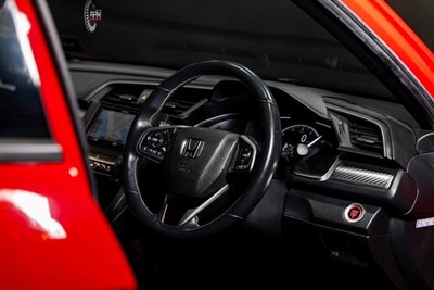 2019 Honda Civic - Thumbnail