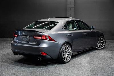 2013 Lexus IS 350 - Thumbnail