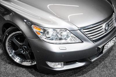 2012 Lexus LS 460 - Thumbnail