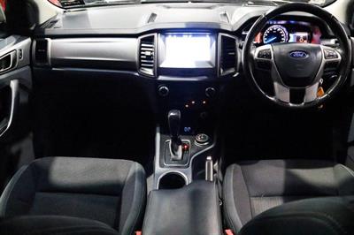 2018 Ford Everest - Thumbnail