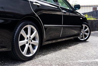 2005 Toyota Crown - Thumbnail