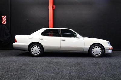 1997 Toyota Celsior - Thumbnail