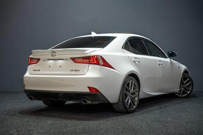 2014 Lexus IS 250 - Thumbnail