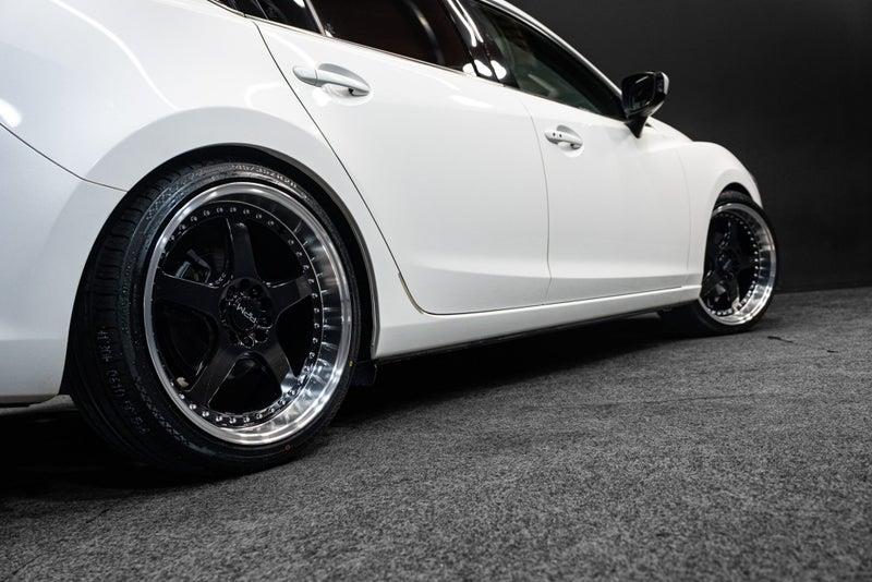 2015 Mazda Atenza
