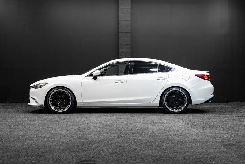 2015 Mazda Atenza