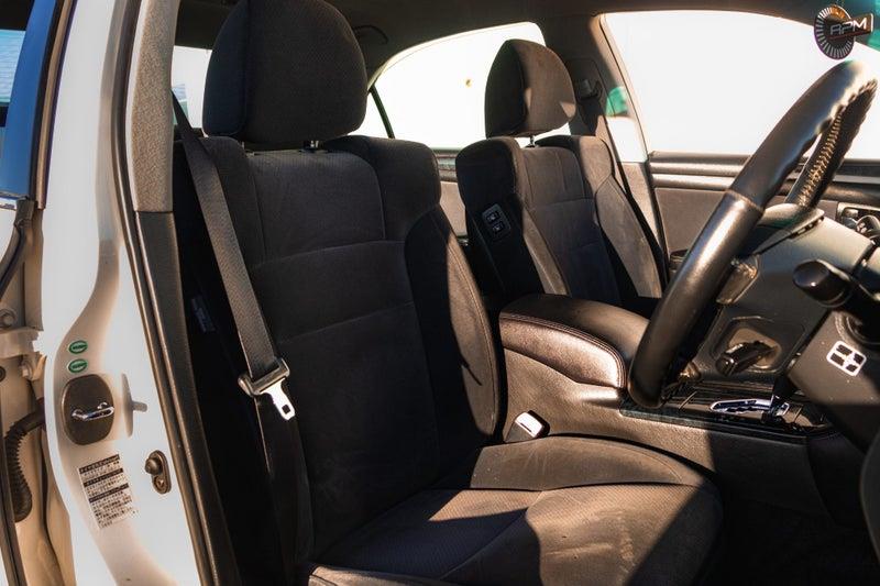 2004 Toyota Crown