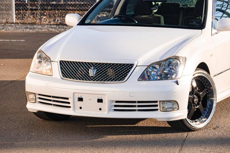 2004 Toyota Crown