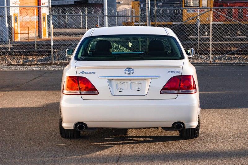 2004 Toyota Crown
