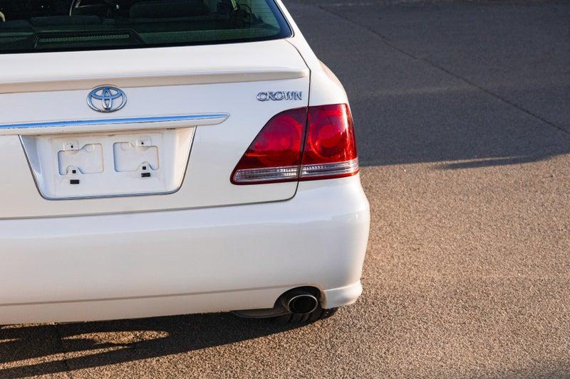 2004 Toyota Crown