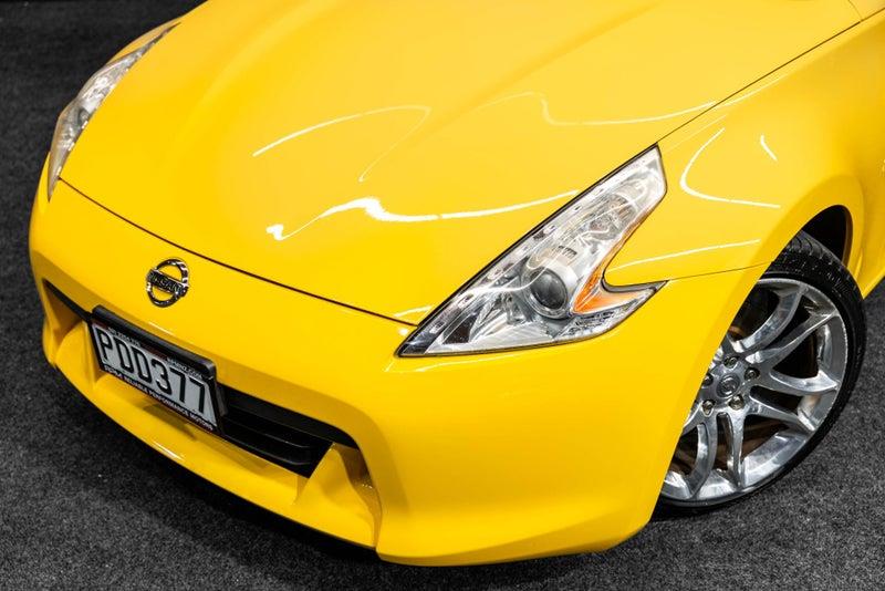 2009 Nissan Fairlady