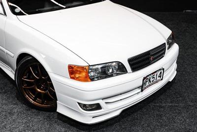 1998 Toyota Chaser - Thumbnail