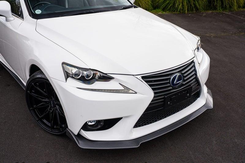 2015 Lexus IS 300h
