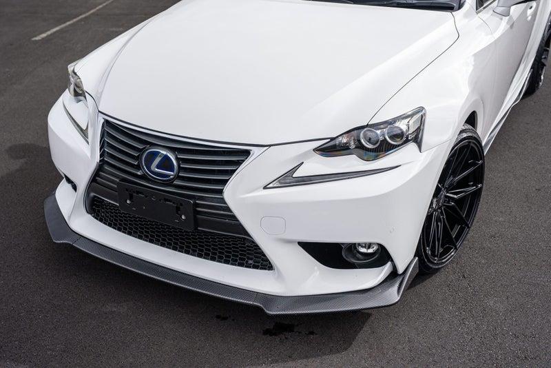 2015 Lexus IS 300h