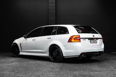 2016 Holden Commodore - Thumbnail
