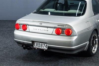 1996 Nissan Skyline - Thumbnail