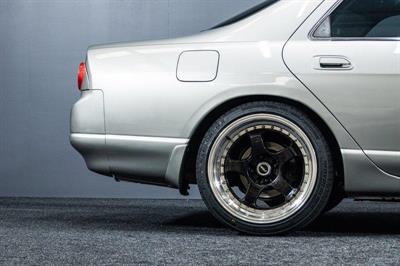 1996 Nissan Skyline - Thumbnail