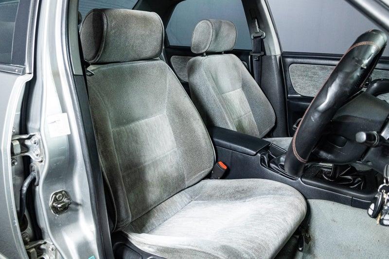 1996 Nissan Skyline