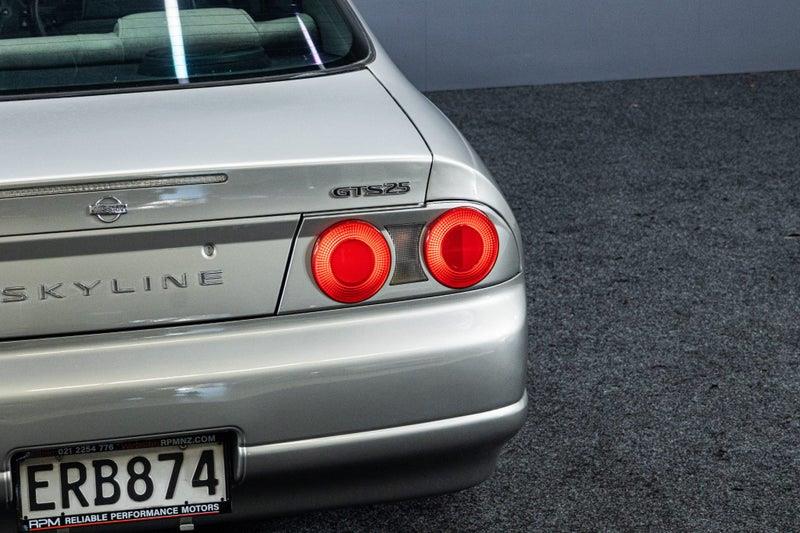 1996 Nissan Skyline