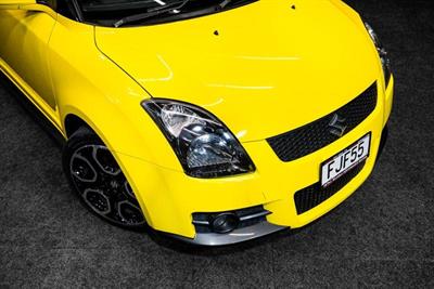 2010 Suzuki Swift - Thumbnail