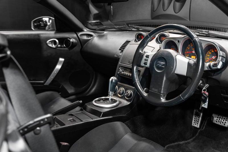 2005 Nissan Fairlady
