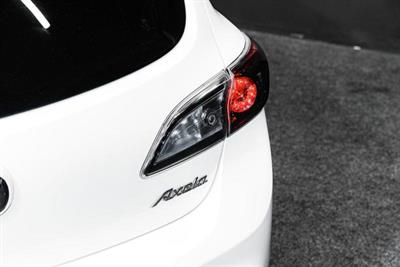 2009 Mazda Axela - Thumbnail