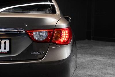 2010 Toyota MARK-X - Thumbnail